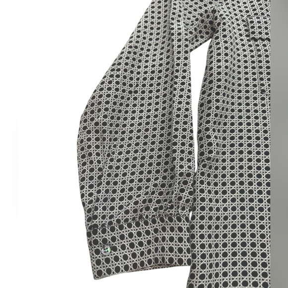 JOIE Black/White Long Sleeve V-Neck Printed Blouse Front Pockets 100% Silk XS - Picture 4 of 7